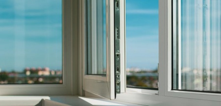 Les étapes essentielles pour réussir la pose de vos fenêtres PVC
